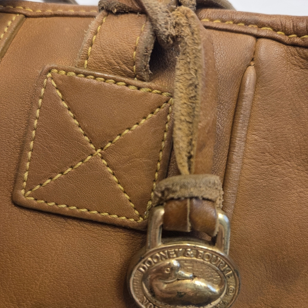 Vintage RARE Dooney & Bourke Florentine Leather Tote Bucket Bag Satchel - Picture 8 of 12